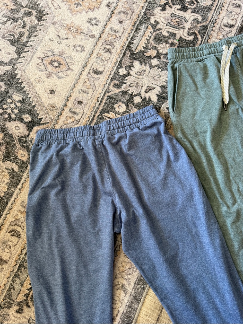 Vuori joggers xs - Blue and Green - Picture 6 of 8